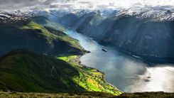 Fiords i Aurores Setmana Santa